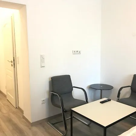 - Free Parking - Wifi - Kitchen