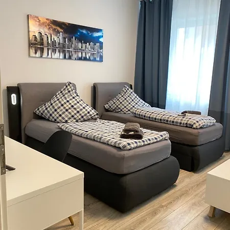 - Free Parking - Wifi - Kitchen דירה *
