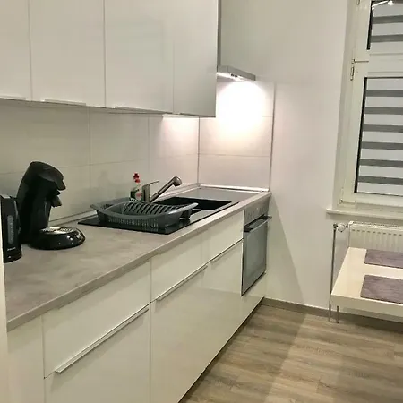 - Free Parking - Wifi - Kitchen דירה
