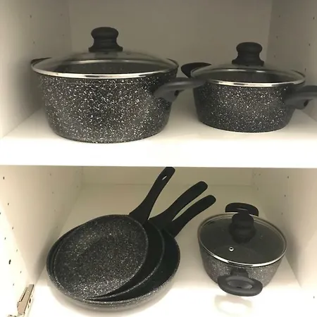 - Free Parking - Wifi - Kitchen Essen