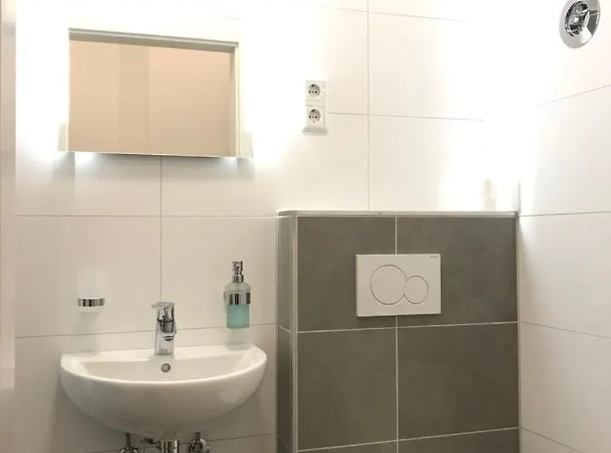 - Free Parking - Wifi - Kitchen * 埃森