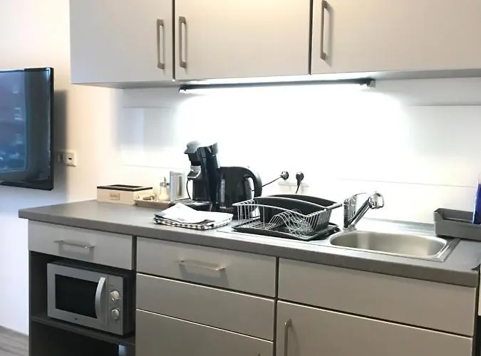 - Free Parking - Wifi - Kitchen *