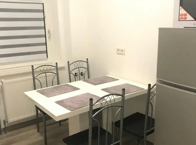 Apartment - Free Parking - Wifi - Kitchen *